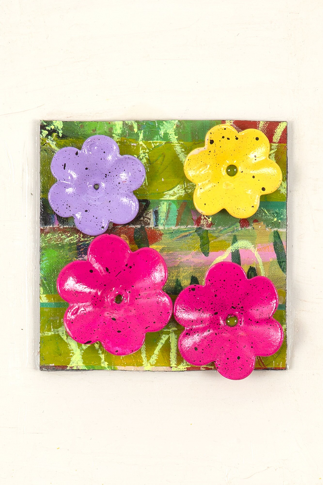 2023.0320.Lavender, Yellow + Hot Pink - Closeup